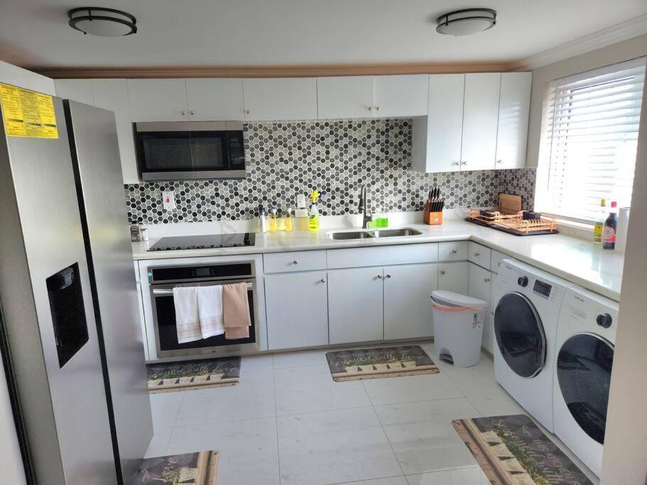 Holiday home Modern Luxury 2-bedroom 2.5-bathroom Townhouse *